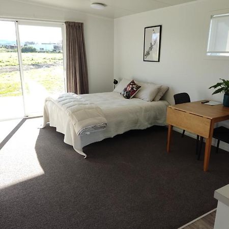 Studios On Carroll - Ex Ferry Hotel Wairoa ภายนอก รูปภาพ